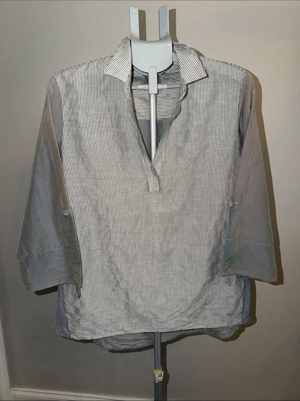 Finley Gray-White Pinstripe V-Neck Iridescent Collared Blouse